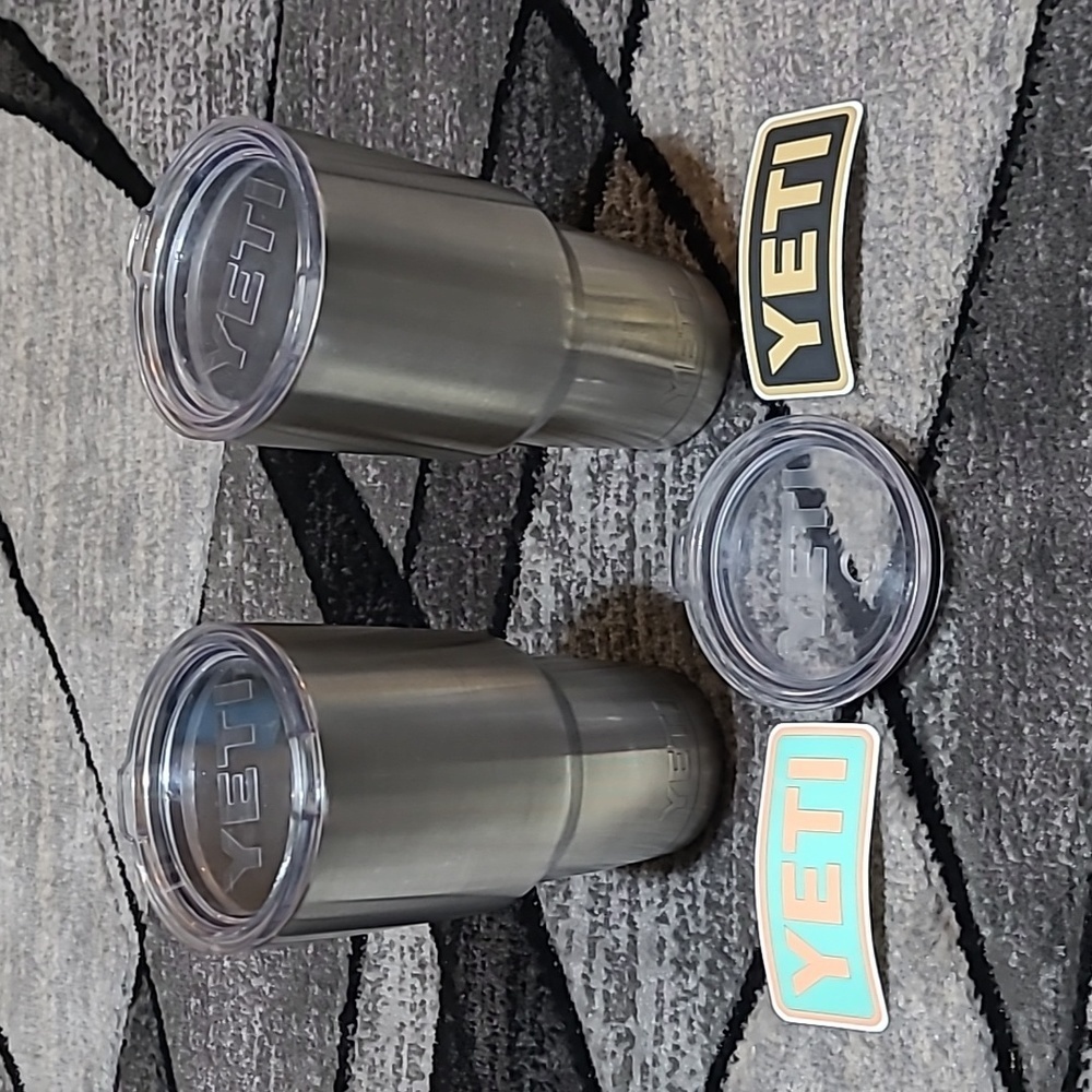 YETI RAMBLER DOUBLE WALLED INSULATED STAINLESS STEEL TUMBLERS BUNDLE PRI…